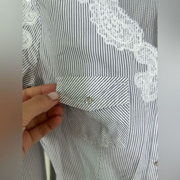 GUESS Striped Sheer Lace Details Button Down Western Shirt Size XS Like New - Picture 6 of 10